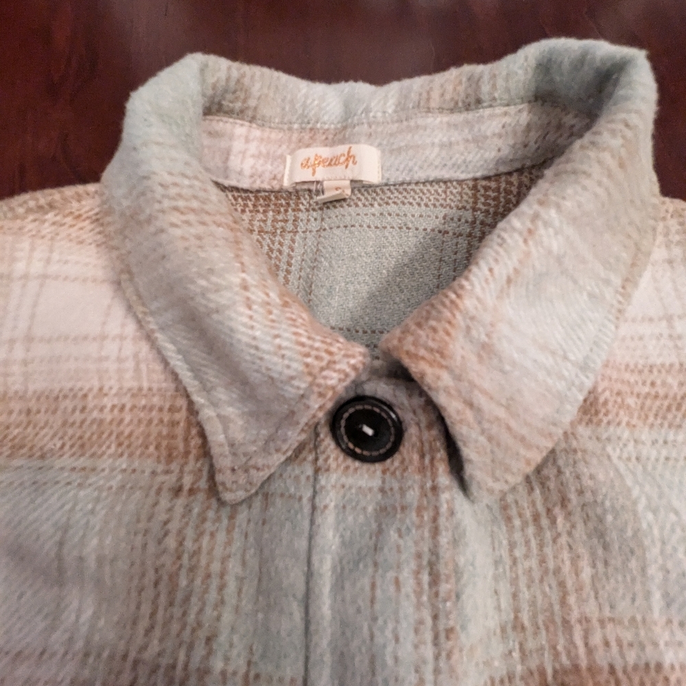A.peach women's long shacket, size small - Picture 5 of 11